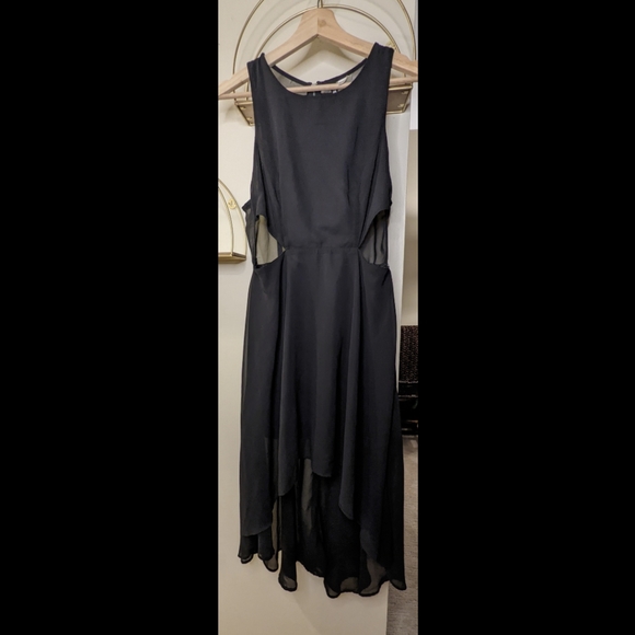 H&M black high-low dress, side cut-outs | 10 - Picture 7 of 8